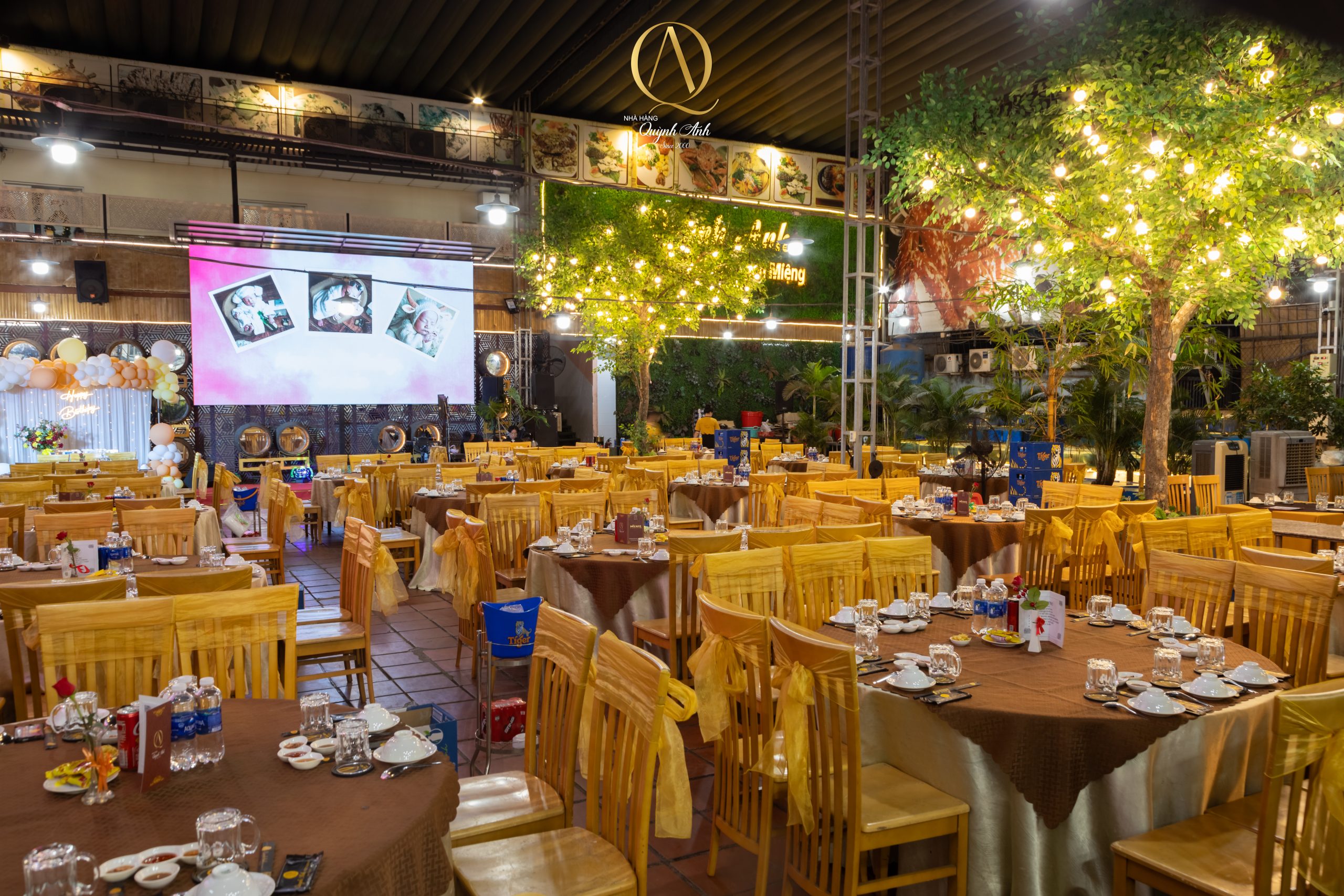 SÂN VƯỜN