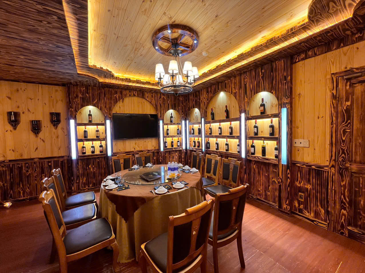 PHÒNG VIP